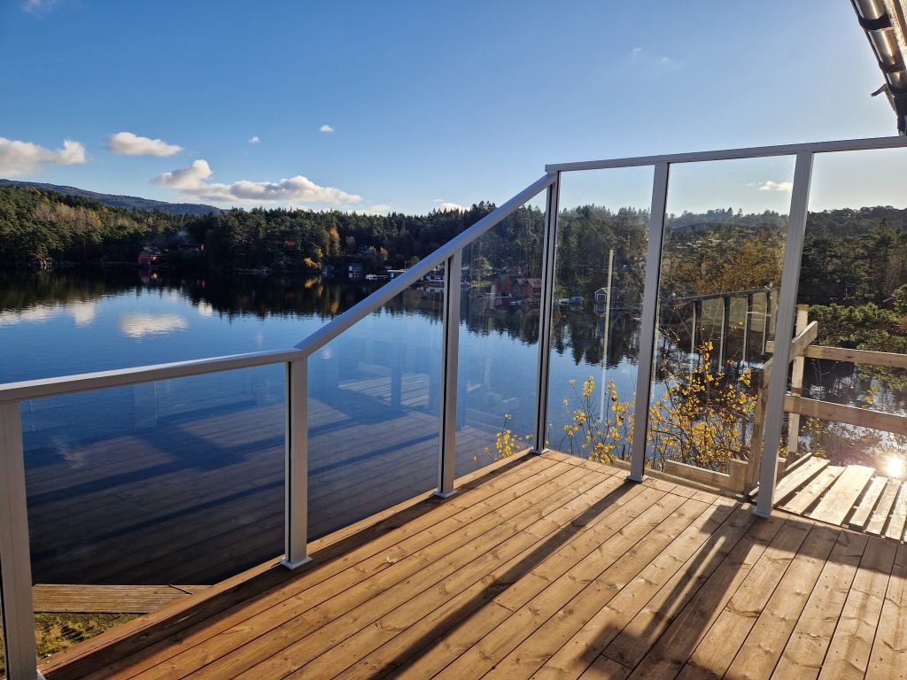 Levegg & Vindskjermer